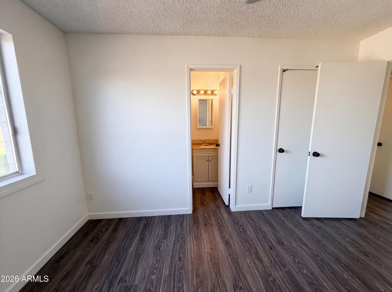 12028 41st Dr, Phoenix, AZ 85029