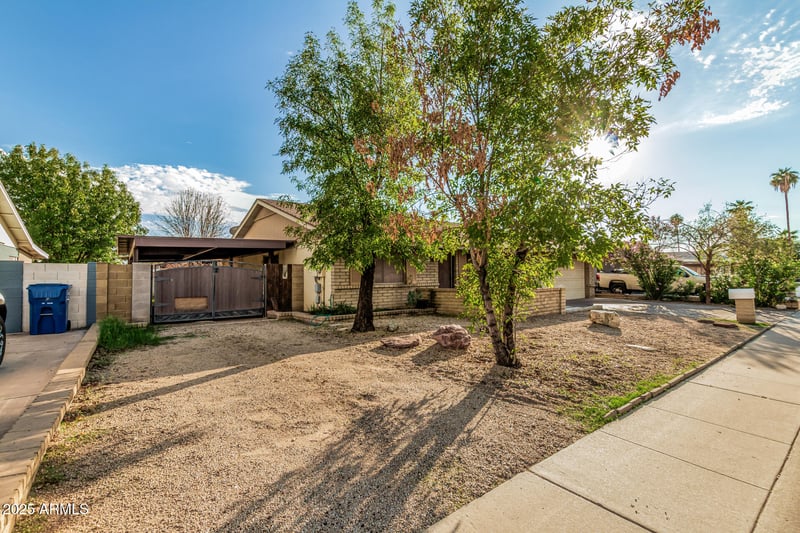 1203 Alamo Dr, Chandler, AZ 85224