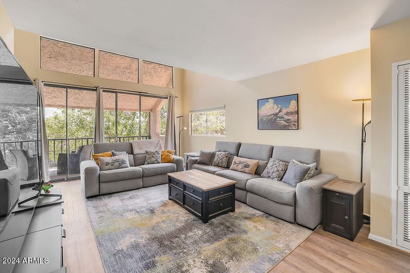 1203 E Northshore Dr #230, Tempe, AZ 85283