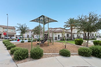 1203 Spruce Dr, Chandler, AZ 85286