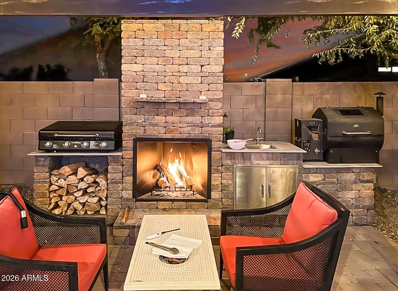 12032 Via Del Sol Ct, Sun City, AZ 85373