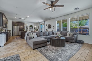 12033 Briles Rd, Peoria, AZ 85383