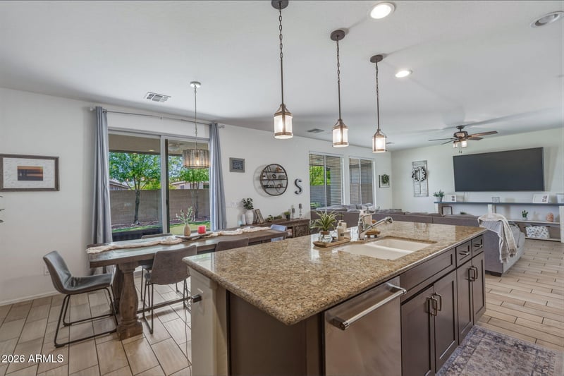12033 W Briles Rd, Peoria, AZ 85383