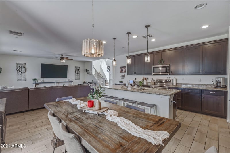 12033 W Briles Rd, Peoria, AZ 85383