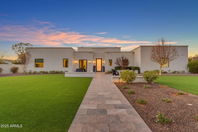 12034 61st St, Scottsdale, AZ 85254