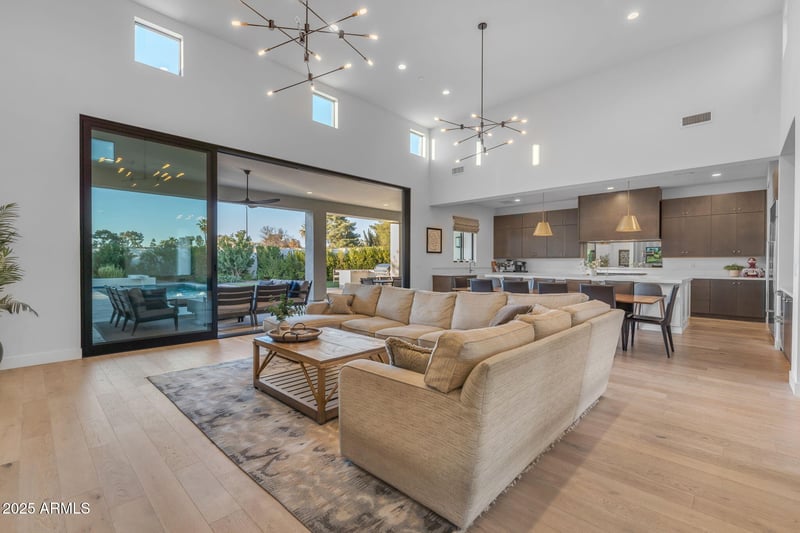 12034 61st St, Scottsdale, AZ 85254
