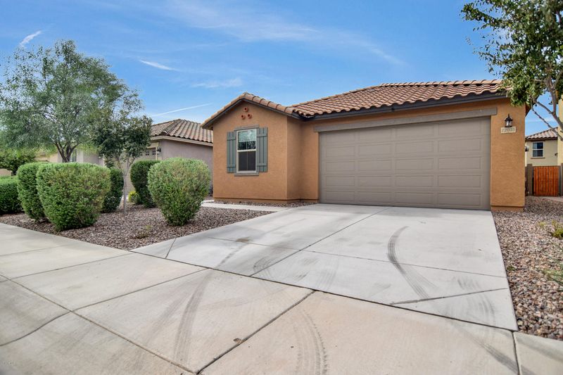 12035 W Range Mule Dr, Peoria, AZ 85383