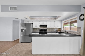 12036 N 41st Dr, Phoenix, AZ 85029