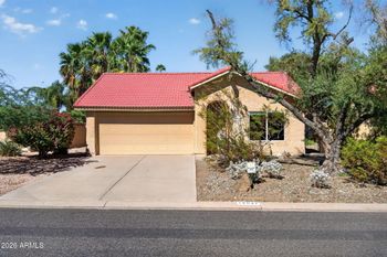 12037 S Half Moon Dr, Phoenix, AZ 85044