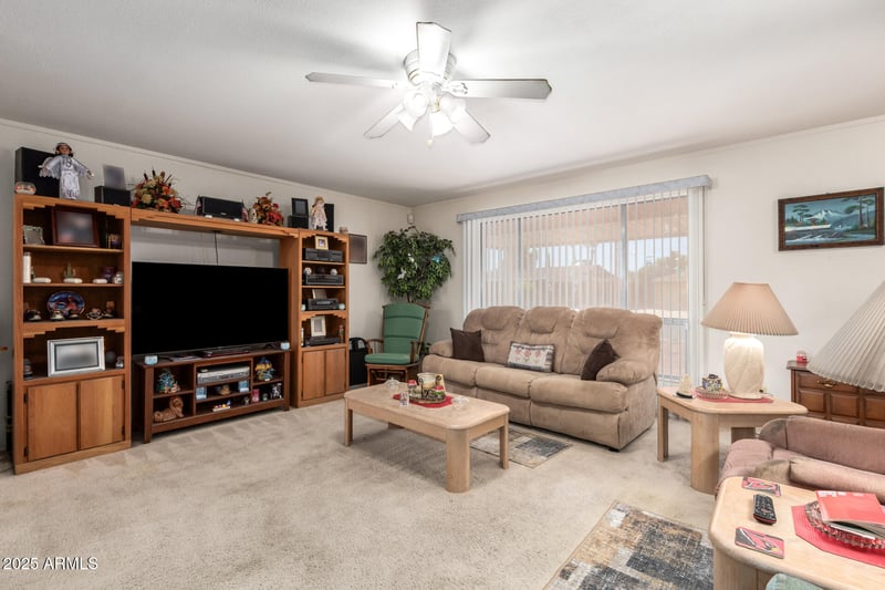 12037 Thunderbird Rd, Sun City, AZ 85351
