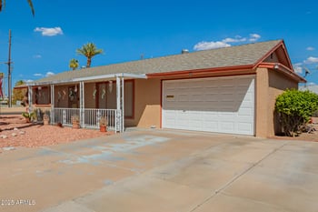 12037 Thunderbird Rd, Sun City, AZ 85351