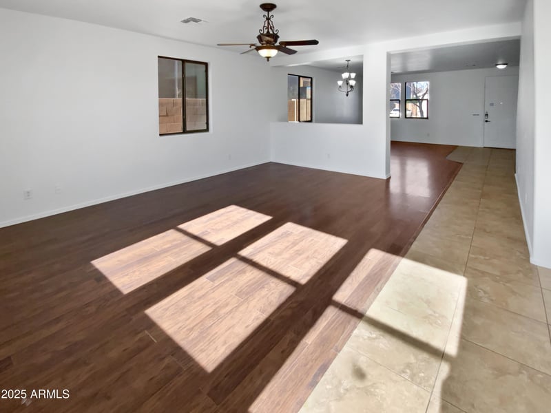 12037 Via Del Sol Ct, Sun City, AZ 85373