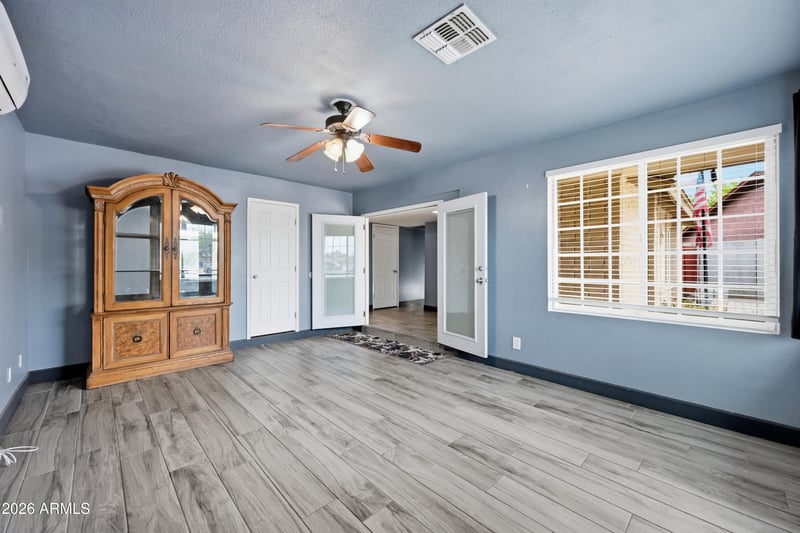 12039 60th Ave, Glendale, AZ 85304