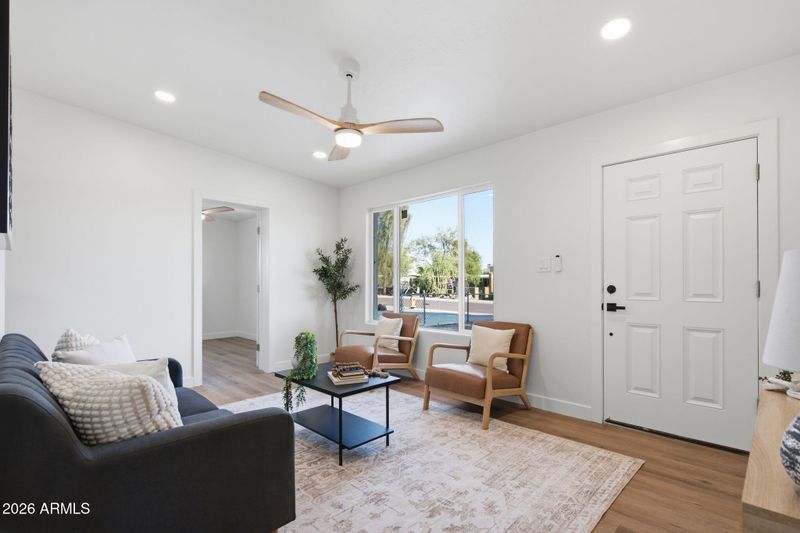 1204 W Brown St, Phoenix, AZ 85021