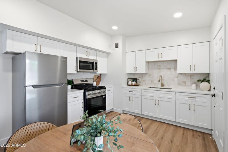 1204 W Brown St, Phoenix, AZ 85021