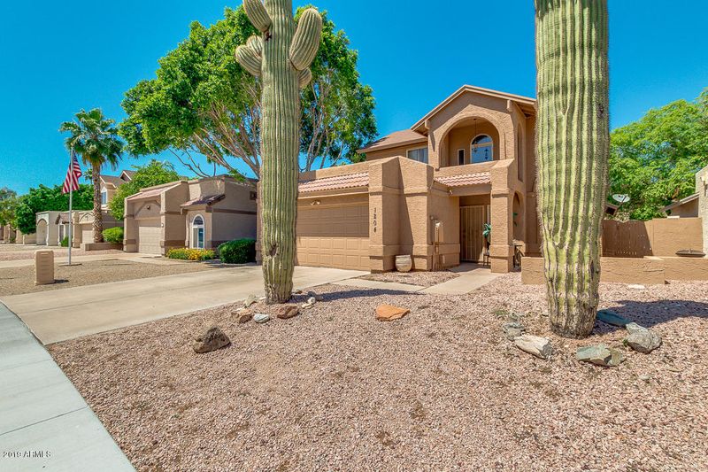 1204 W Highland St, Chandler, AZ 85224