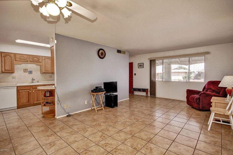 12040 N Hacienda Dr, Sun City, AZ 85351