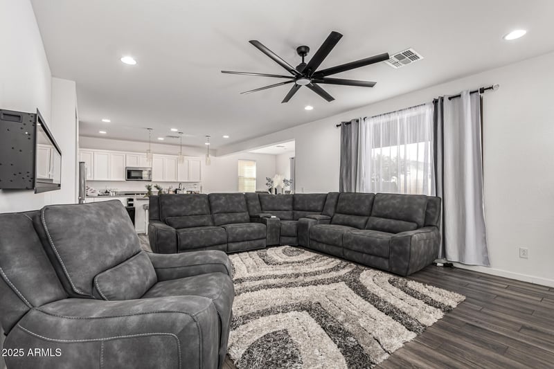 12042 Wier Ave, Avondale, AZ 85323