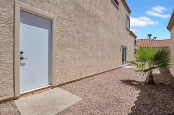 12048 40th Way, Phoenix, AZ 85028