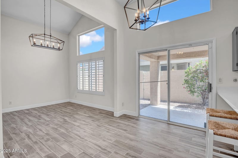 12048 40th Way, Phoenix, AZ 85028