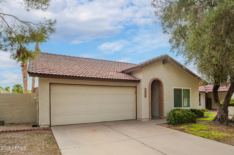 12049 Potomac St, Phoenix, AZ 85044