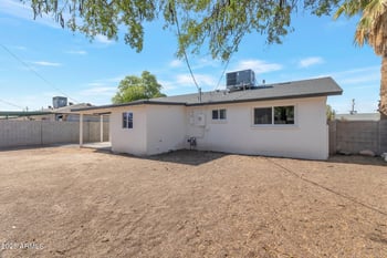 1205 7th St, Tempe, AZ 85281