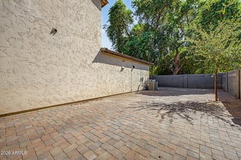1205 E Chambers St, Phoenix, AZ 85040