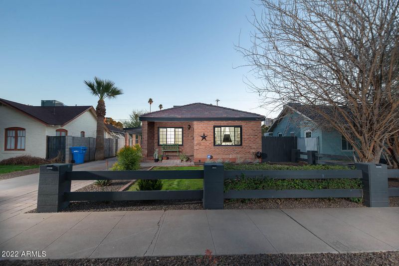 1205 E Hubbell St, Phoenix, AZ 85006