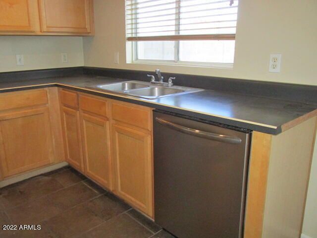 1205 S 121st Dr, Avondale, AZ 85323