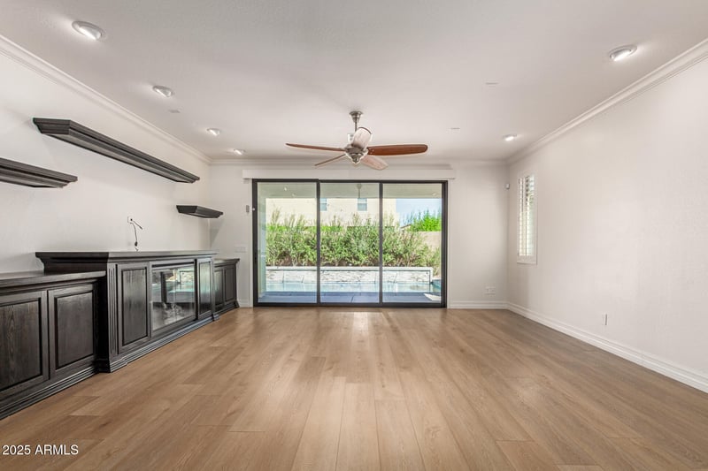 12054 Deer Valley Ct, Sun City, AZ 85373