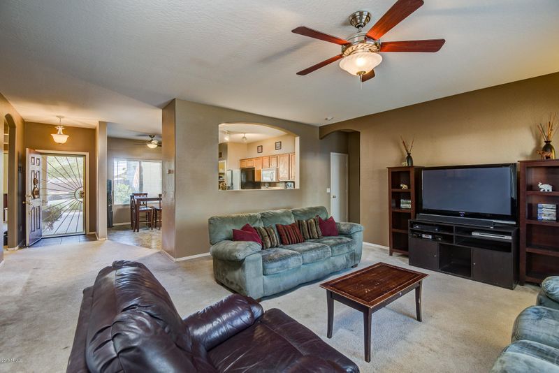 12054 W Dreyfus Dr, El Mirage, AZ 85335