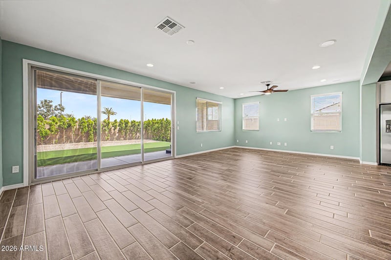 12055 N 169th Ave, Surprise, AZ 85388