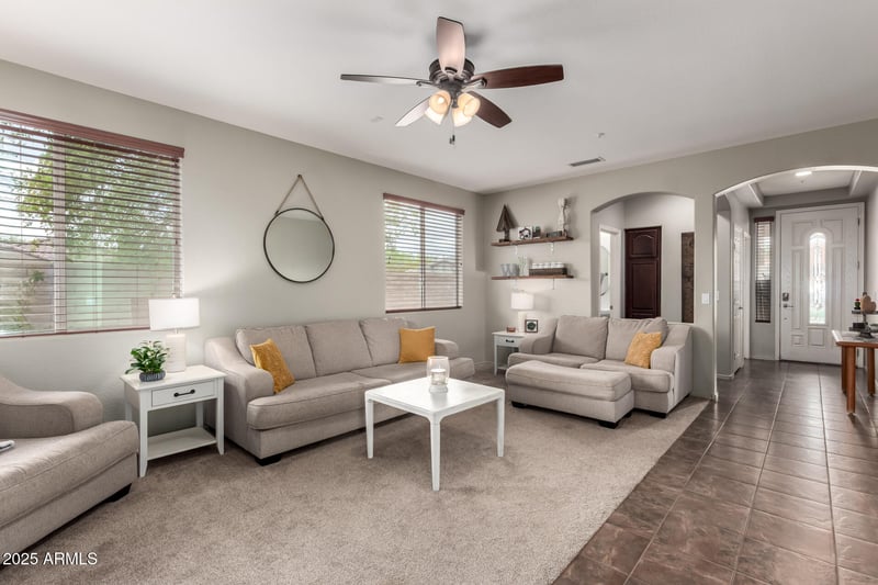 12057 Ashby Dr, Peoria, AZ 85383