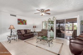 12059 Paiute St, Phoenix, AZ 85044