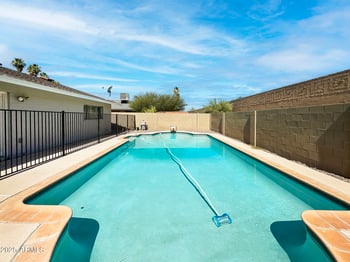 1206 Greenway Dr, Tempe, AZ 85282