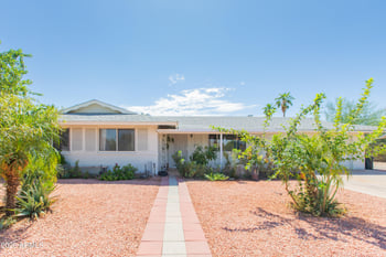 12062 Saint Annes Dr, Sun City, AZ 85351