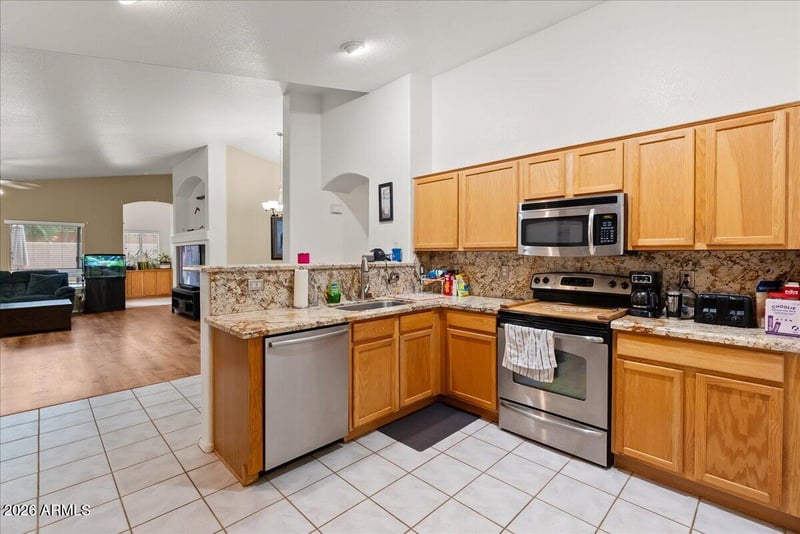 12063 S 174th Ave, Goodyear, AZ 85338