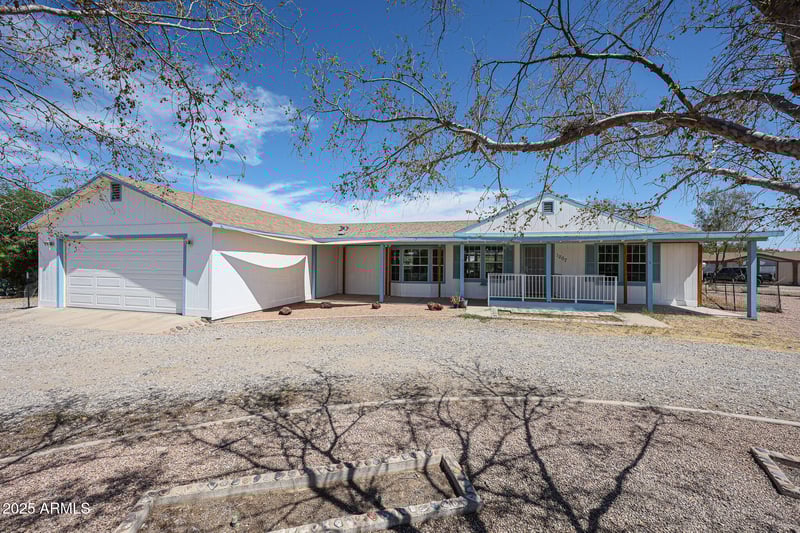 1207 205th Ave, Buckeye, AZ 85326