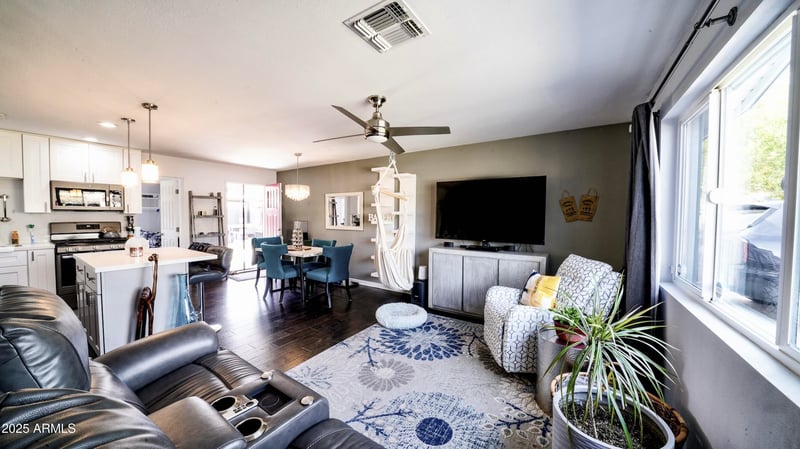 1207 Alice Ave, Phoenix, AZ 85020