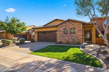 12071 Red Hawk Dr, Peoria, AZ 85383