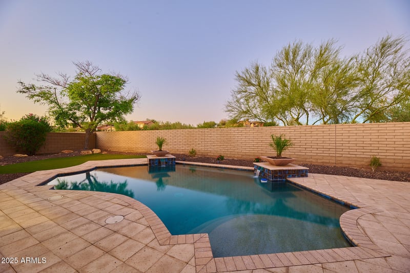 12074 Dove Wing Way, Peoria, AZ 85383