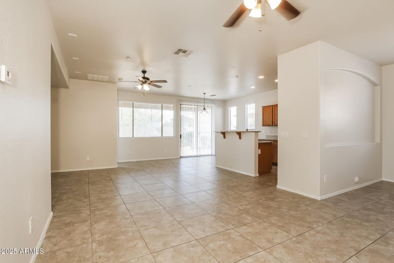 12075 Eagle Ridge Ln, Peoria, AZ 85383