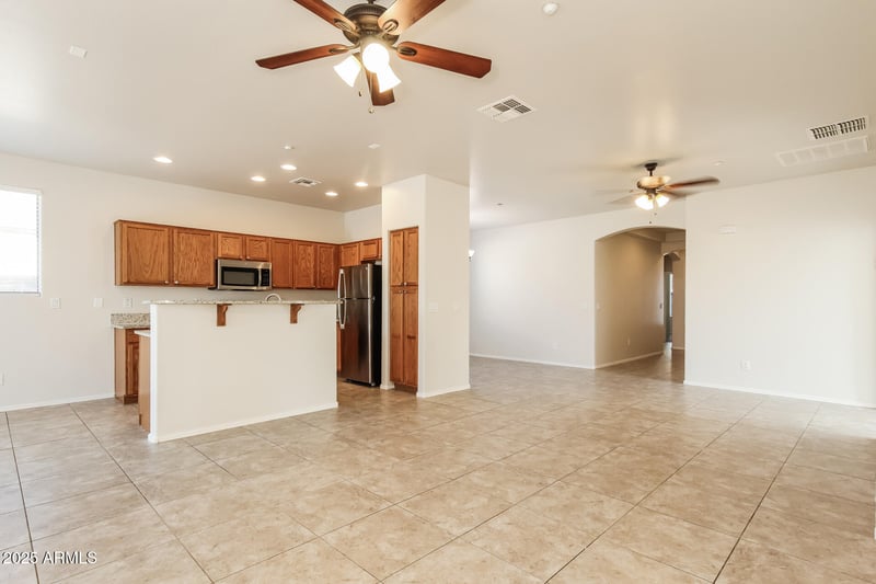 12075 Eagle Ridge Ln, Peoria, AZ 85383