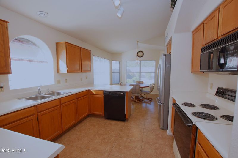 1208 E Michigan Ave, Phoenix, AZ 85022