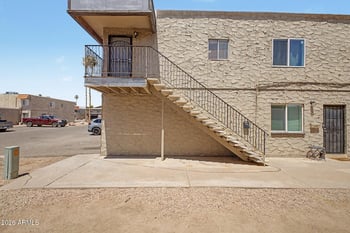1209 47th Pl, Phoenix, AZ 85008