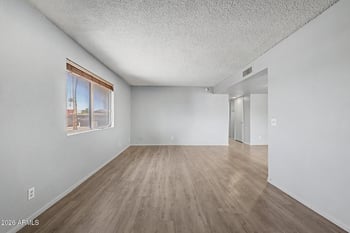 1209 47th Pl, Phoenix, AZ 85008