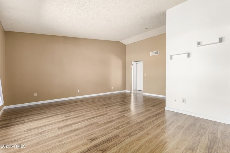 1209 Marlboro Dr, Chandler, AZ 85224