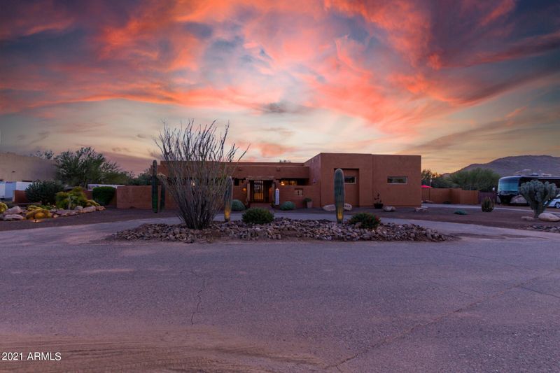 1209 W Primrose Pa, Phoenix, AZ 85086