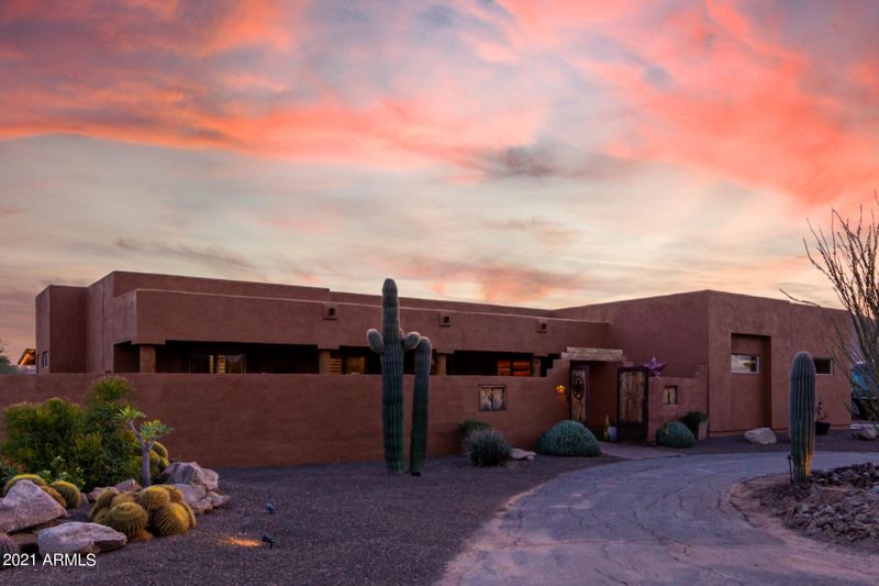 1209 W Primrose Pa, Phoenix, AZ 85086