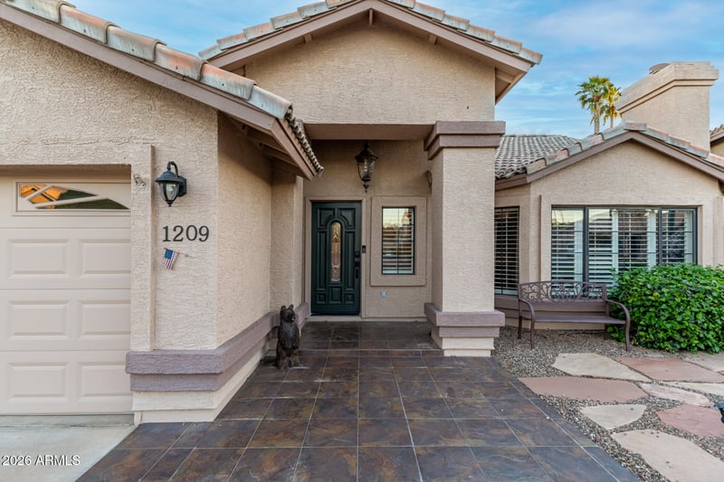 1209 Royal Palms Ct, Gilbert, AZ 85233